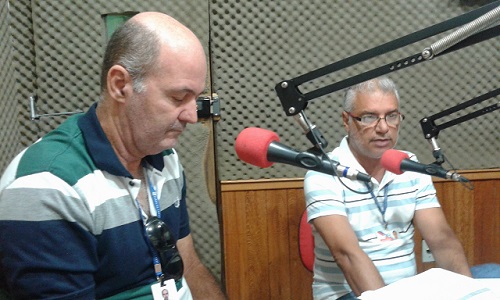 Aderbal Rodrigues, coordenador regional e Wanderley Lauria, fiscal da ADAB divulgaram a campanha na 93 FM